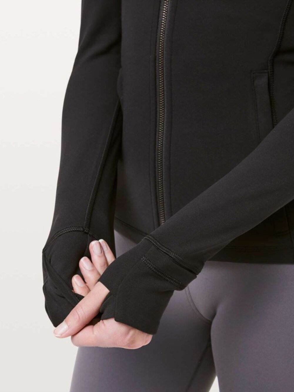 Lululemon Hooded Zip Up Define Lightweight Thumbholes Jacket Nulu Black, size 8 - Picture 10 of 10